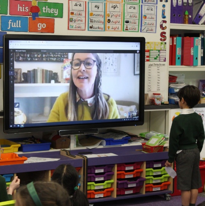 News » Classes 1S and 2W - Author Michelle Robinson Shares Her Funny Tales